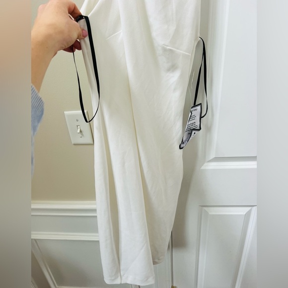 Nwt gorgeous Rachel Roy size medium white stretchy lined dress - Picture 4 of 9